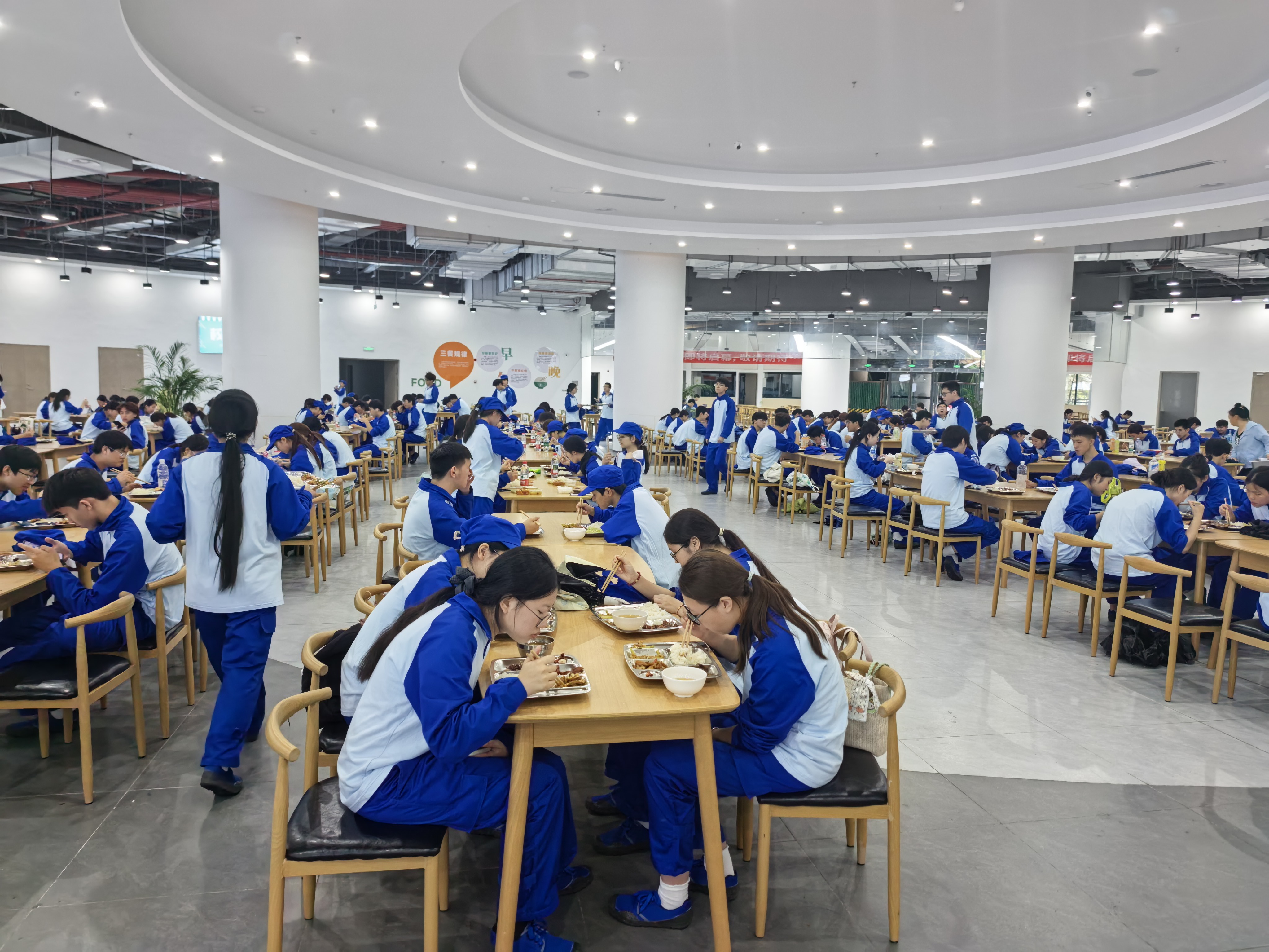 微信图片_20260915120511_677_176.jpg